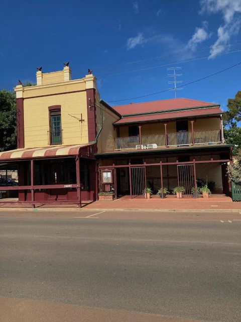 Avon Terrace Guest House - Accommodation Sunshine Coast 2