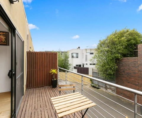 Ascot Vale - Lovely 2 Bedroom Townhouse Close To Everything! - Accommodation Sunshine Coast 4