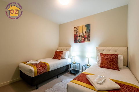 Aussie Escape Apartments-Skyline Collins Tower - Accommodation Sunshine Coast 4