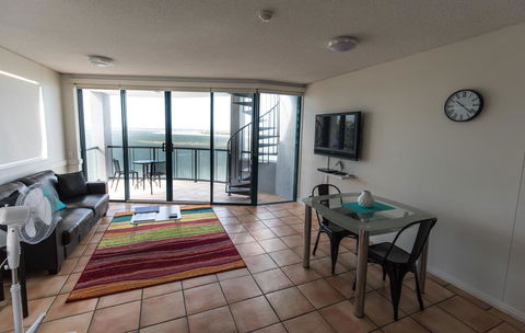 La Promenade - Accommodation Sunshine Coast 7
