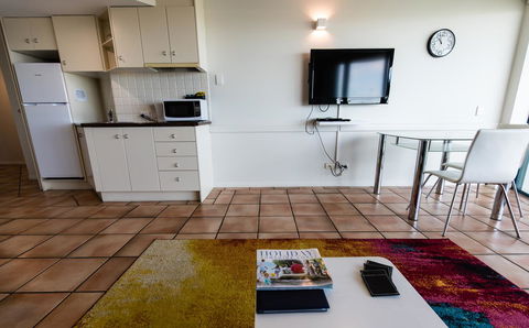 La Promenade - Accommodation Sunshine Coast 9