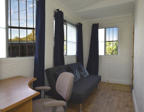 Absolute Waterfront - Accommodation Sunshine Coast 4
