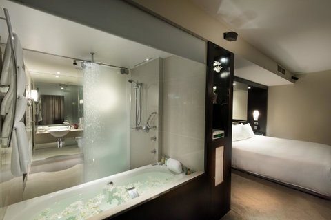 Hilton Cairns - Accommodation Sunshine Coast 19