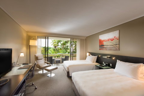 Hilton Cairns - Accommodation Sunshine Coast 8