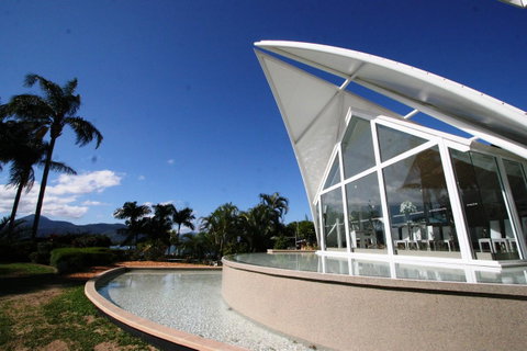 Hilton Cairns - Accommodation Sunshine Coast 38