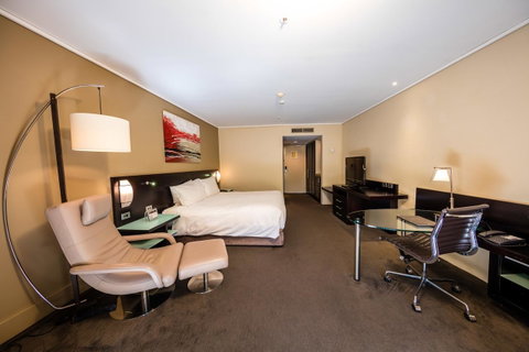 Hilton Cairns - Accommodation Sunshine Coast 31