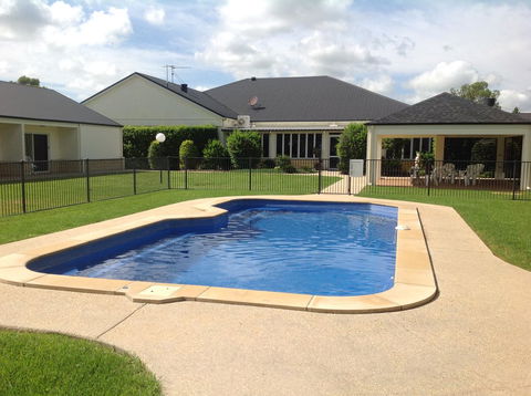 Roma Explorers Inn - Accommodation Sunshine Coast 9