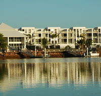Hinchinbrook Holiday Apartments - Accommodation Sunshine Coast