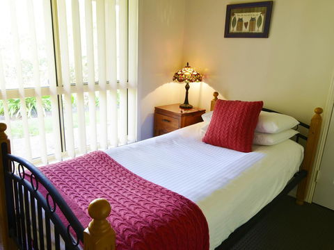 Apple Tree Cottage Montville - Accommodation Sunshine Coast 9