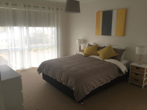 Bayview House - Accommodation Sunshine Coast 7