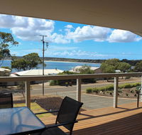 Bayview House - Accommodation Sunshine Coast