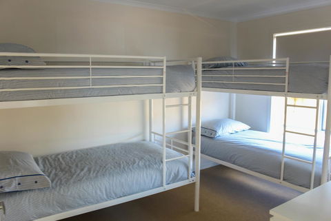 Bayview House - Accommodation Sunshine Coast 10