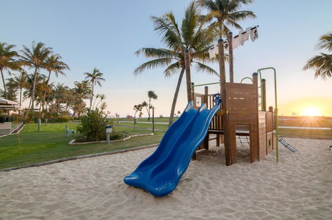 Tangalooma Island Resort - Accommodation Sunshine Coast 2