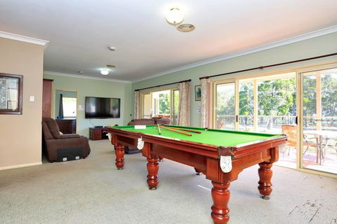 Waterfront At White Patch - Accommodation Sunshine Coast 30