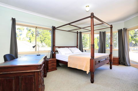 Waterfront At White Patch - Accommodation Sunshine Coast 36