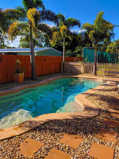 Waterfront At White Patch - Accommodation Sunshine Coast 3