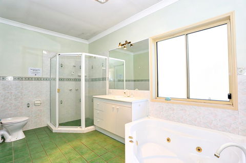 Waterfront At White Patch - Accommodation Sunshine Coast 37