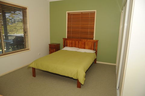 Waterfront At White Patch - Accommodation Sunshine Coast 18