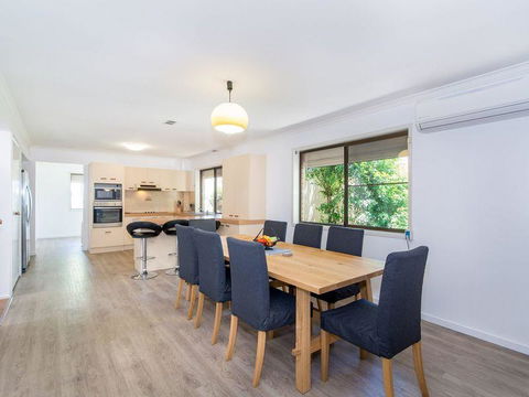 Island Homestay - Accommodation Sunshine Coast 10