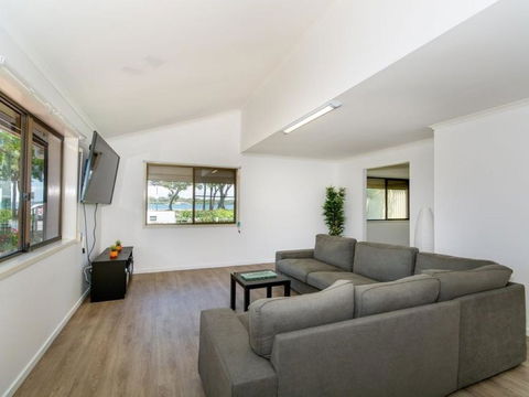 Island Homestay - Accommodation Sunshine Coast 5