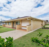 Lowset Sweetie Central to Everything - Partridge St Bongaree - Accommodation Sunshine Coast
