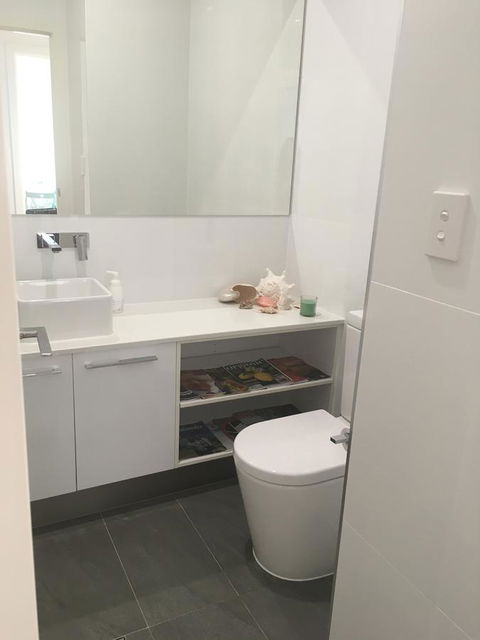 Modern Beach Villa - Accommodation Sunshine Coast 8