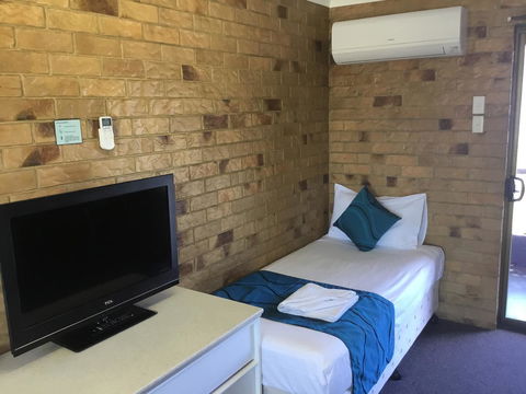 Bribie Waterways Motel - Accommodation Sunshine Coast 12