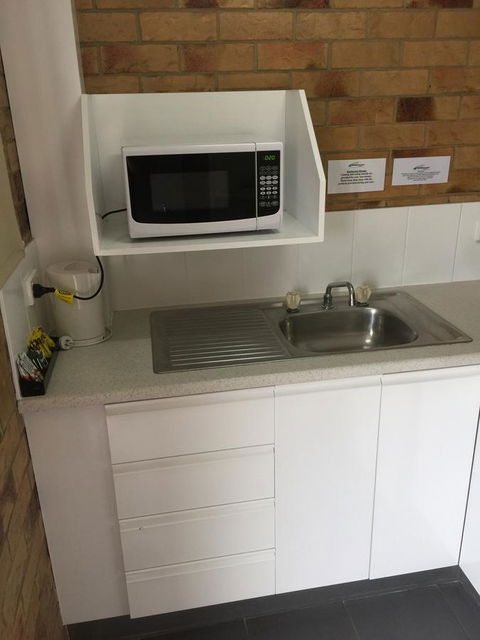 Bribie Waterways Motel - Accommodation Sunshine Coast 30