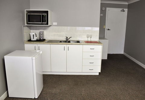 Bribie Island Square - Accommodation Sunshine Coast 3