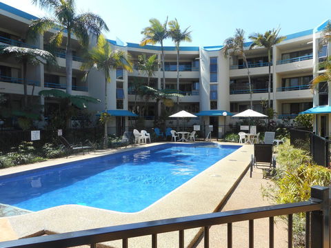 Placid Waters Holiday Apartments - Accommodation Sunshine Coast 3