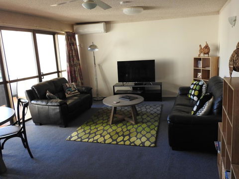 Placid Waters Holiday Apartments - Accommodation Sunshine Coast 8