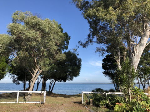 Bribie Beach House - Accommodation Sunshine Coast 3