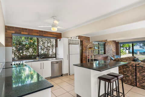 Bribie Beach House - Accommodation Sunshine Coast 8