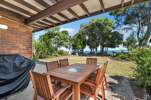 Bribie Beach House - Accommodation Sunshine Coast 1
