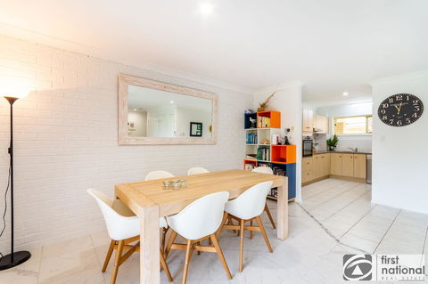 Immaculate Spacious Second Floor Unit Overlooking Pristine Parklands - Accommodation Sunshine Coast 6