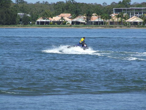 Lowset Home On The Canal - Dolphin Dr, Bongaree - Accommodation Sunshine Coast 14