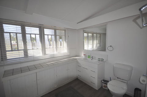 Beachside Beauty - Accommodation Sunshine Coast 5