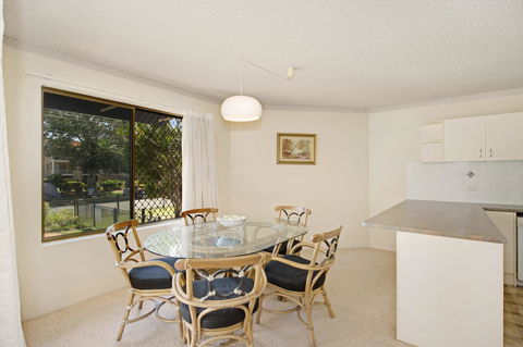 Everything You Need Including A Pool! Karoonda Sands Apartments - Accommodation Sunshine Coast 3