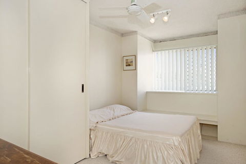 Everything You Need Including A Pool! Karoonda Sands Apartments - Accommodation Sunshine Coast 17