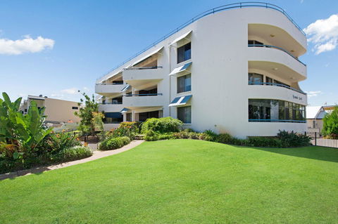 Everything You Need Including A Pool! Karoonda Sands Apartments - Accommodation Sunshine Coast 10