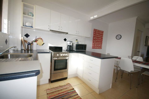 Bird Song - Accommodation Sunshine Coast 11