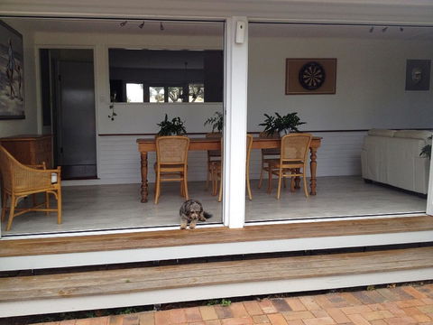 Hampton Cottage- Delightful Cottage Bring Your Dog! - Accommodation Sunshine Coast 0