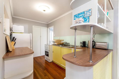 Fabulous Family Destination In Paradise Parade, Bongaree - Accommodation Sunshine Coast 15
