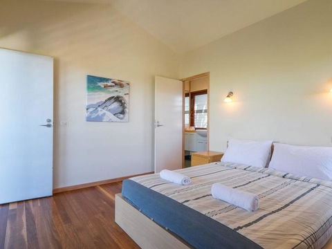 Laguna House - Accommodation Sunshine Coast 7