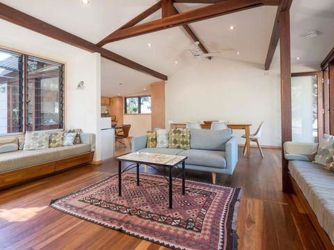 Laguna House - Accommodation Sunshine Coast 9