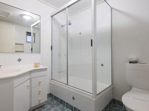 Billa Blue By Discover Stradbroke - Accommodation Sunshine Coast 8