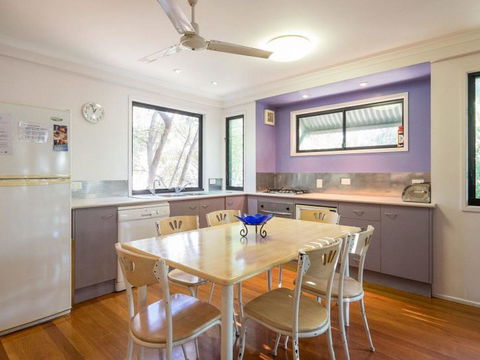 Billa Blue By Discover Stradbroke - Accommodation Sunshine Coast 3