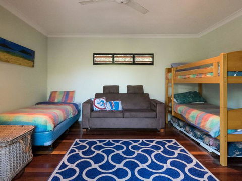 Billa Blue By Discover Stradbroke - Accommodation Sunshine Coast 1