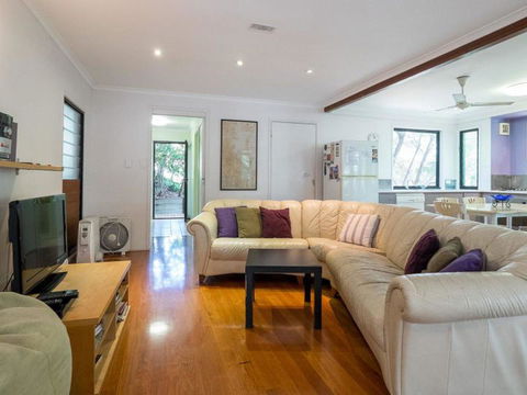Billa Blue By Discover Stradbroke - Accommodation Sunshine Coast 5