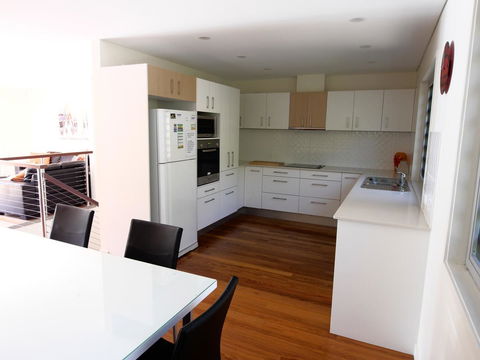 Allora 2 - Accommodation Sunshine Coast 4